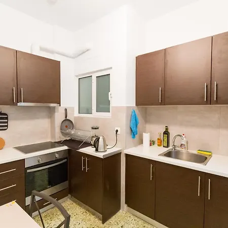 At Metaxourgio 1 Bed 2 Pers *