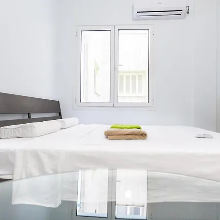 Apartment At Metaxourgio 1 Bed 2 Pers