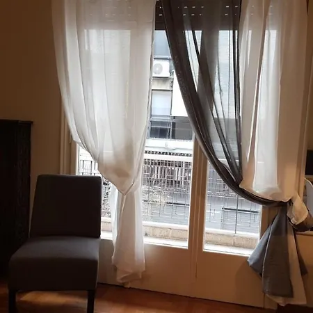 Apartment Begonia-athens Center, 6 Bd, 2,5 Bath Athens