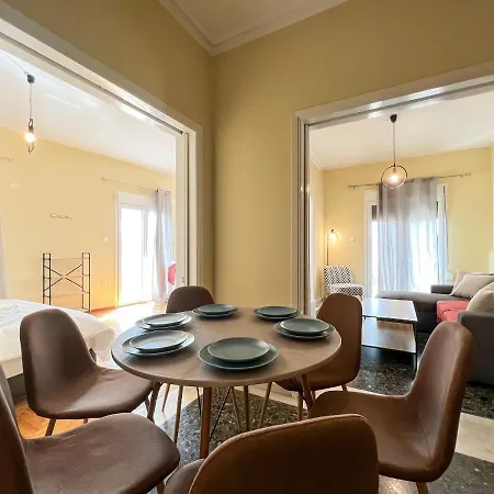 Chiou Spacious 90sqm In Athens