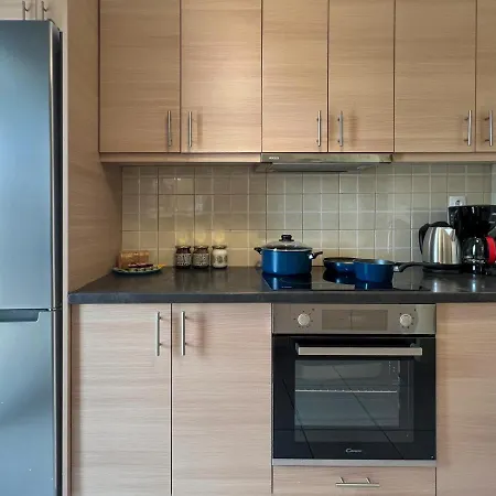 Chiou Spacious 90sqm In Apartment *