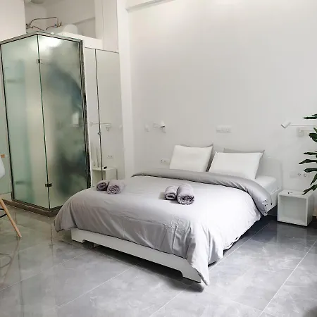 Kyma - Acropolis 22 *