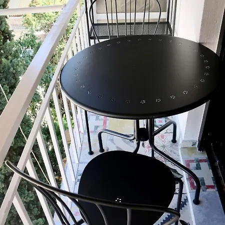 What Need! Apartment *