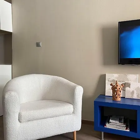 Ultimate Downtown Escape Apartment
