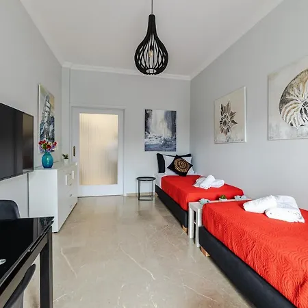 Apartment Bijou In Glyfada Center Athens