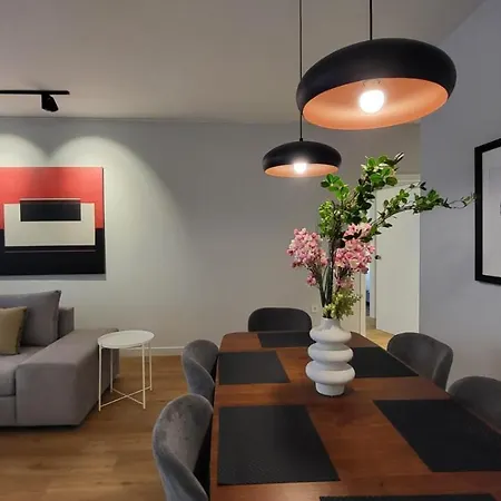 Vivo Athens