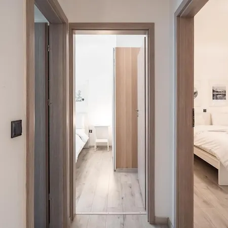 Urban Serenity Gem In Kallithea Neighbourhood! *