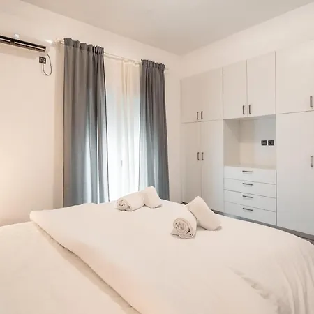 Urban Serenity Gem In Kallithea Neighbourhood! Apartment *