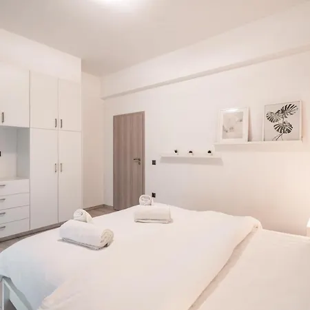 Urban Serenity Gem In Kallithea Neighbourhood! Apartment