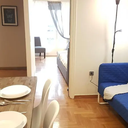 Apartment Begonia-athens Center, 6 Bd, 2,5 Bath *