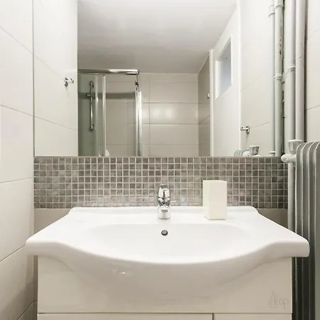 At Plaka 1 Bed For 2 Pers Atene