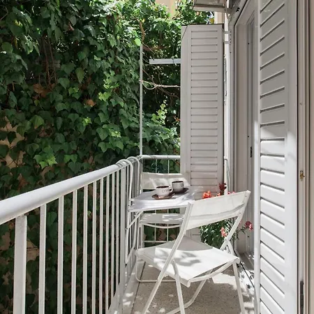 At Plaka 1 Bed For 2 Pers Athens