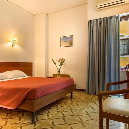 Nefeli Otel