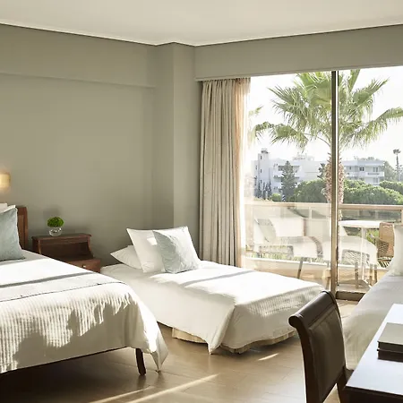Golden Sun Hotel