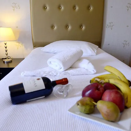 Hotel Phidias 3*