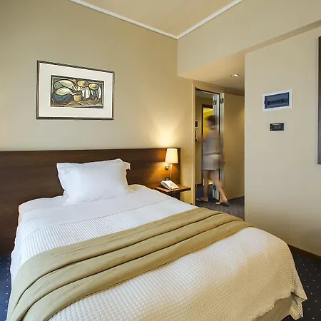 Dekelia Hotel