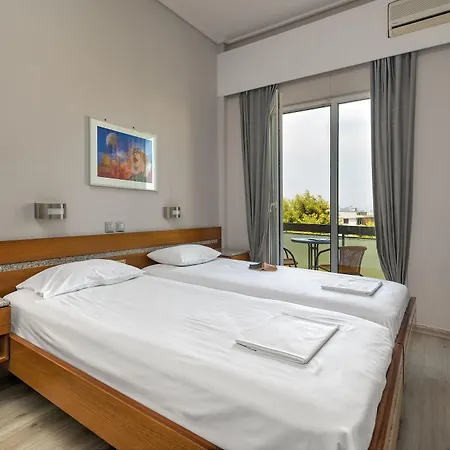 Park Hotel 2*