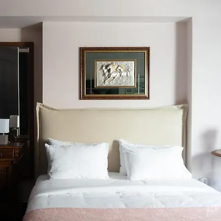 Afrodite's Mansion In Plaka By Jj Hospitality Apartment Athens