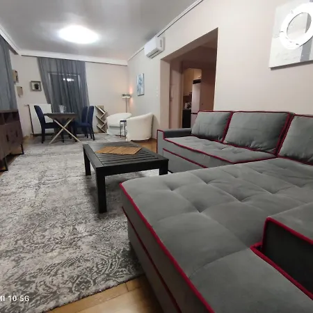 Cozy Near The Sea In Palaio Faliro Athens