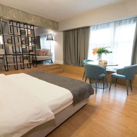 47 Luxury Apartmán *
