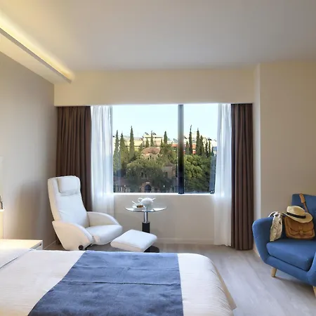Avenue 4*