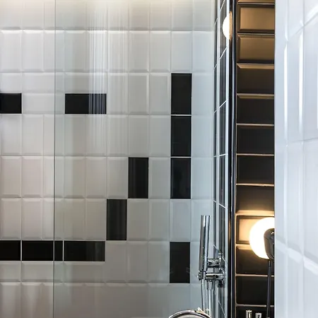 Hotel One Smart