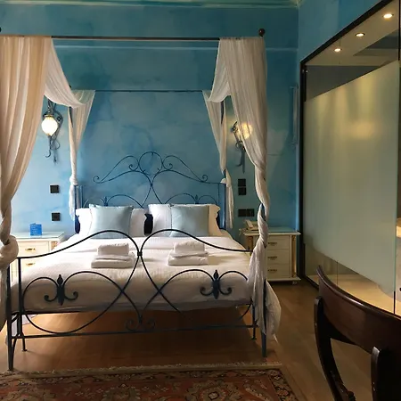 Anastazia Luxury &