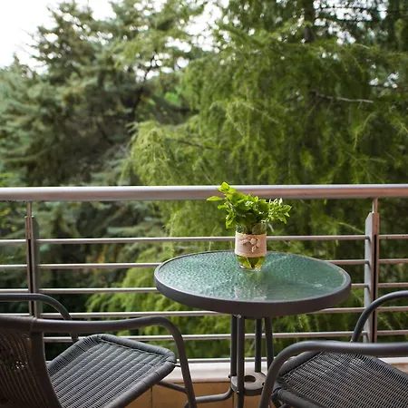 Anastazia Luxury &