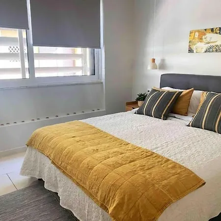 New Amazinglarge Luxury 4br Suite/1min Toacropolis * Athens