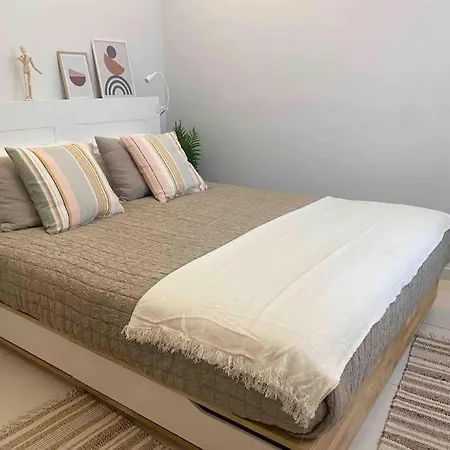 New Amazinglarge Luxury 4br Suite/1min Toacropolis * Athens