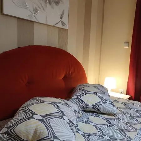 Apartment Cozy Near The Sea In Palaio Faliro