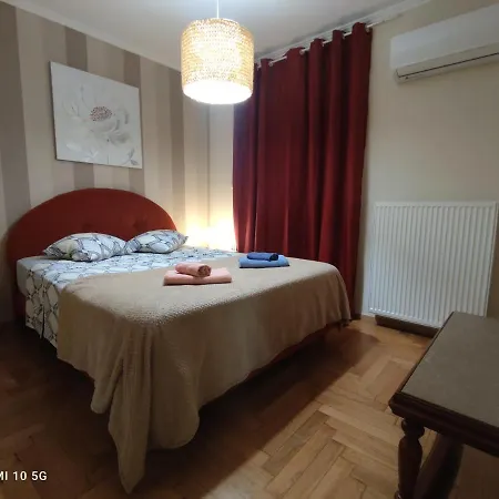 Cozy Near The Sea In Palaio Faliro