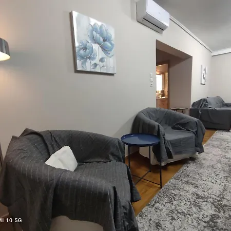 Apartment Cozy Near The Sea In Palaio Faliro