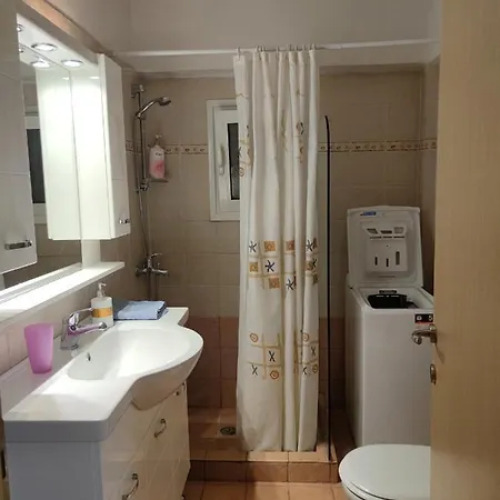 Cozy Near The Sea In Palaio Faliro Apartment