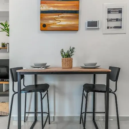 In Gazi Apartament Ateny