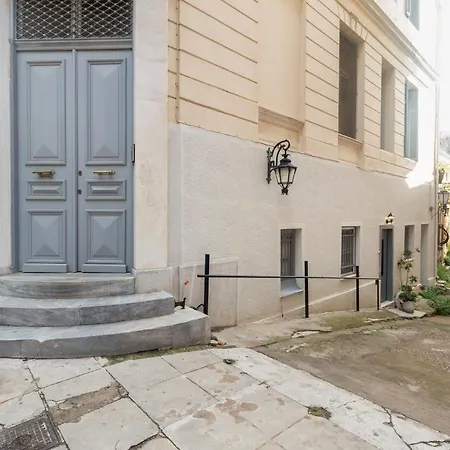 Apartment Charming In The Heart Of Plaka Athens