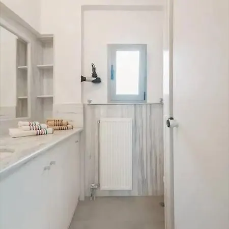 Stylish Living By Acropolis Apartment Athens