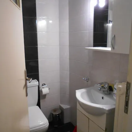 Jimmys Studio, Kalimarmaro Apartment