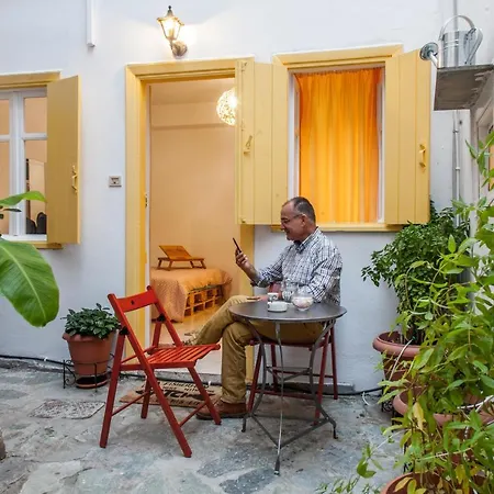 Ground In Bohemian Psiri In The Historic Center-in Vivo Athens