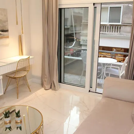 Apartment Adri & Marg Luxury Living *