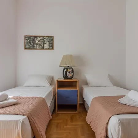 Apartment 2bedroom In Pagkrati Athens