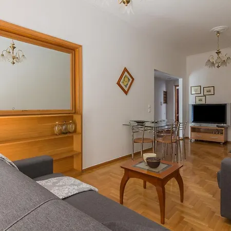 2bedroom In Pagkrati Αθήνα