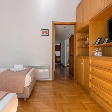 2bedroom In Pagkrati * Athens