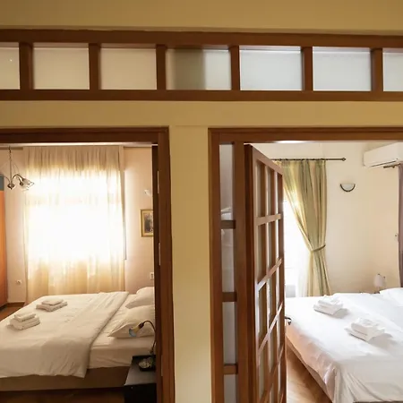 Ideal 4 Bdr In Plaka For 10! Appartement Athene
