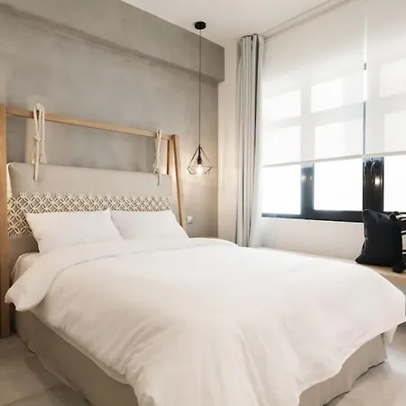 Chic - Strolling To The Athenian Streets Apartment *