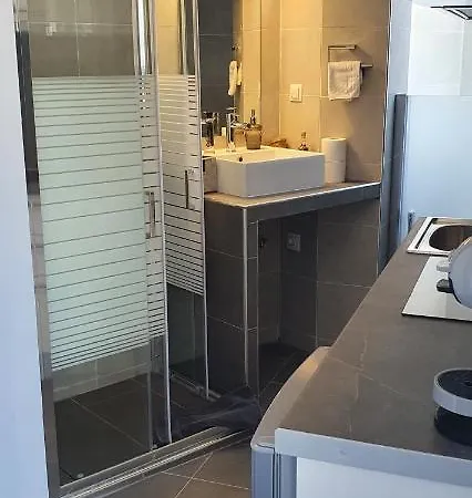Nikis Penthouse * Atény