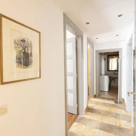 Appartement Ideal 4 Bdr In Plaka For 10! *