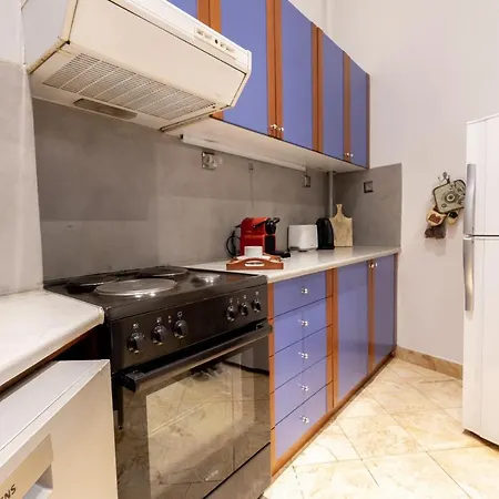 Ideal 4 Bdr In Plaka For 10! Appartement Athene