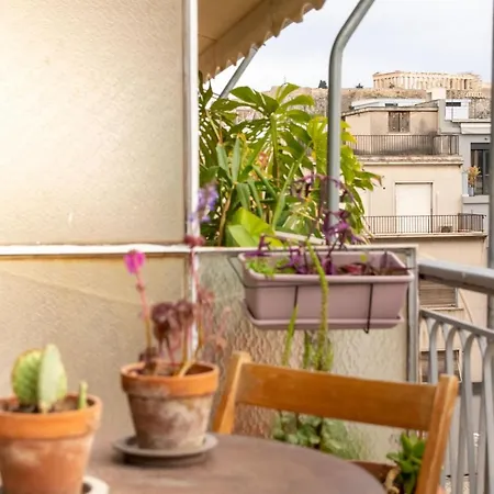 Mosaics Apartm With Acropolis View