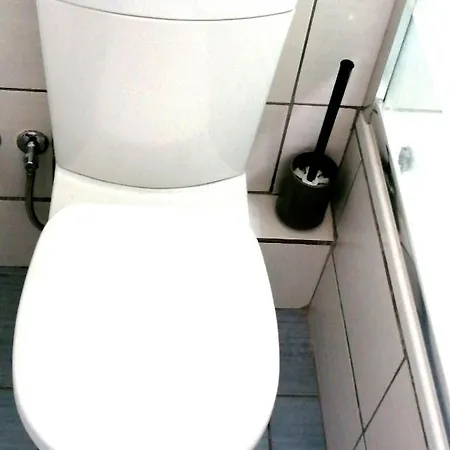 Full House Near The Center Of Αθήνα